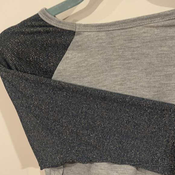 Lularoe elegant Randy baseball t top size small - Picture 3 of 5